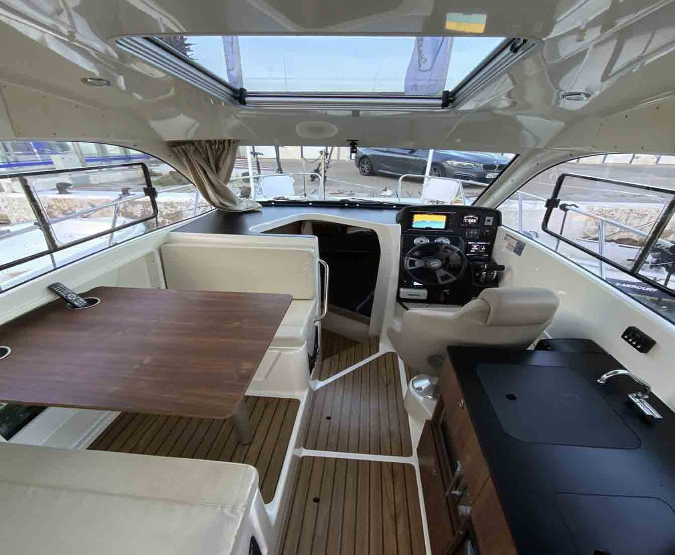 alquiler-barcos-sin-titulo-sitges-navegar-sin-licencia-7