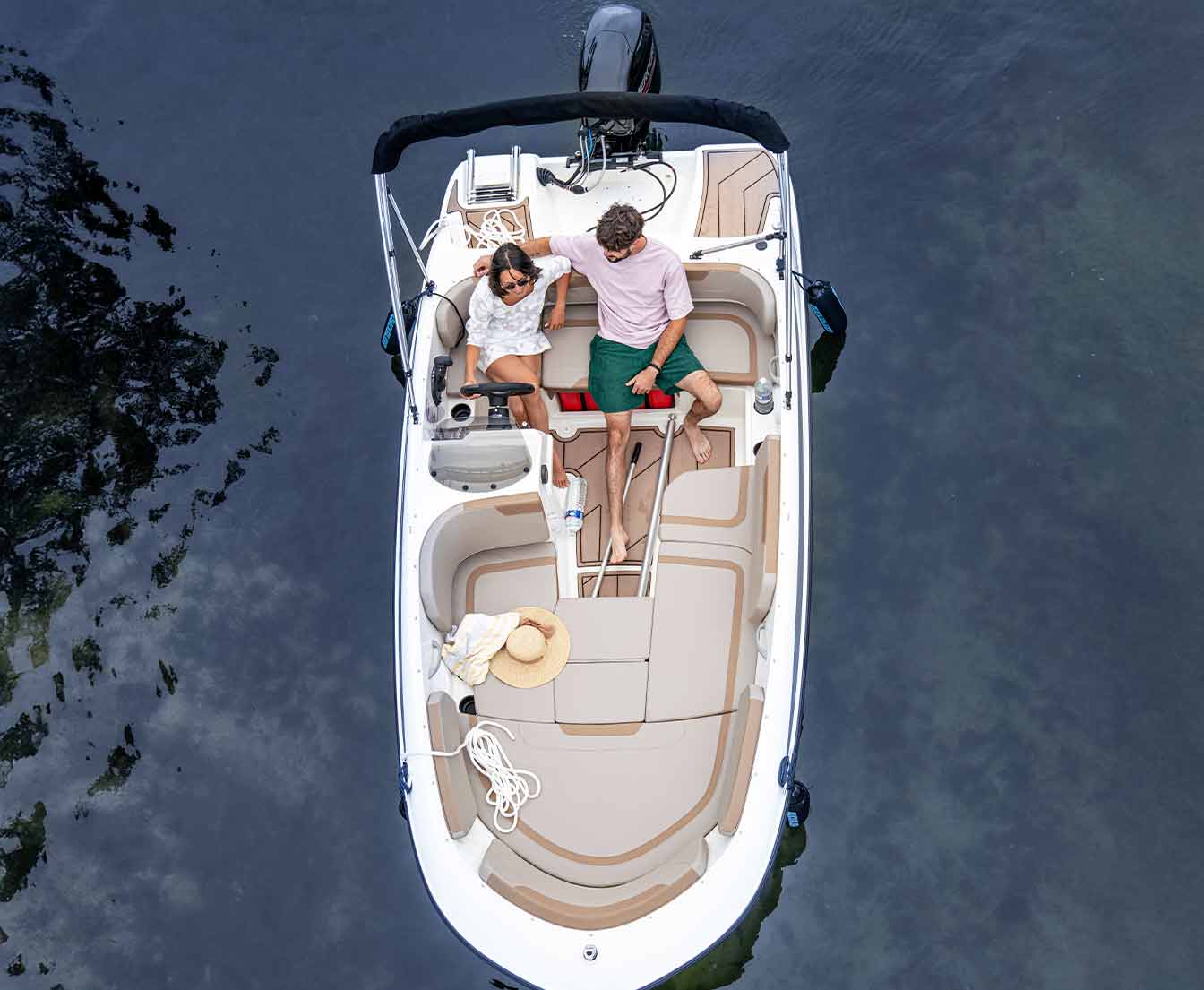 Alquiler de barcos en Sitges puerto de aiguadolç el Garraf, precios económicos